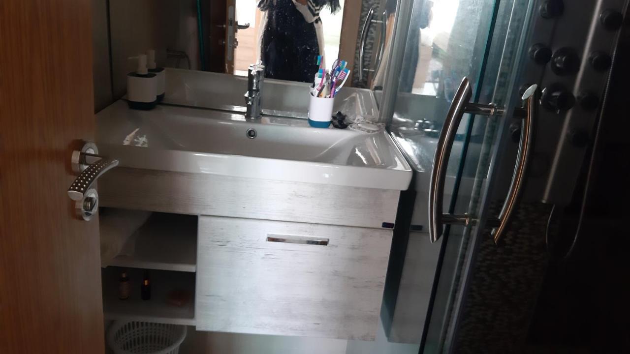Appartement perle rare plage des Nations à Sidi Bouqnadel Extérieur photo