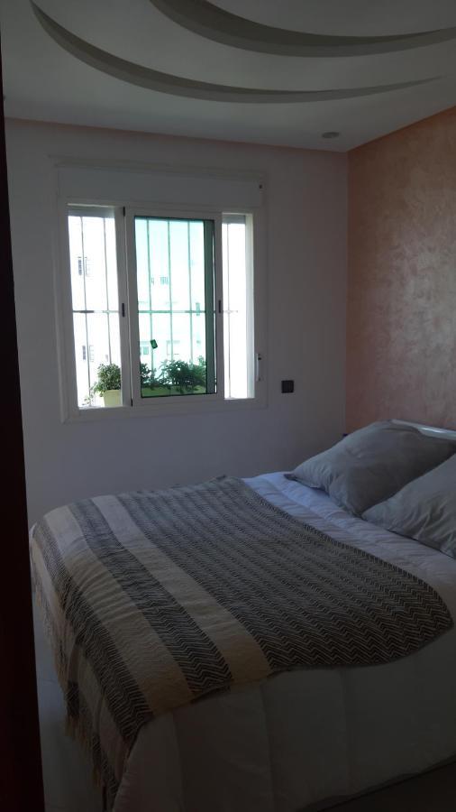 Appartement perle rare plage des Nations à Sidi Bouqnadel Extérieur photo