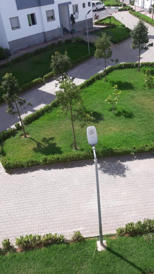 Appartement perle rare plage des Nations à Sidi Bouqnadel Extérieur photo